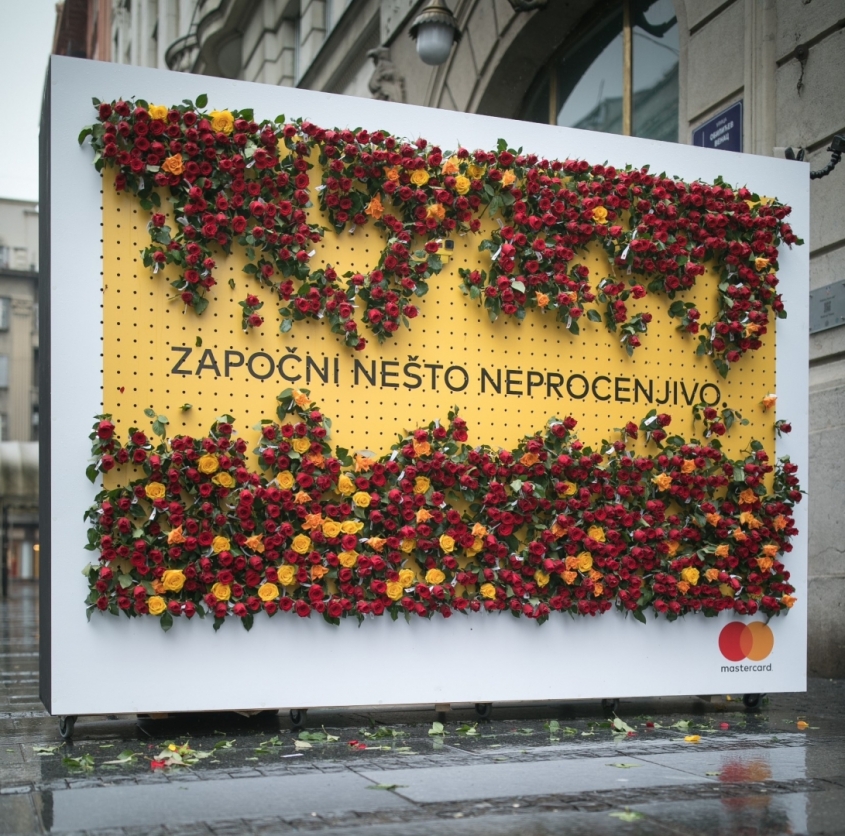 Priceless #IWD in Belgrade – powerful flower message